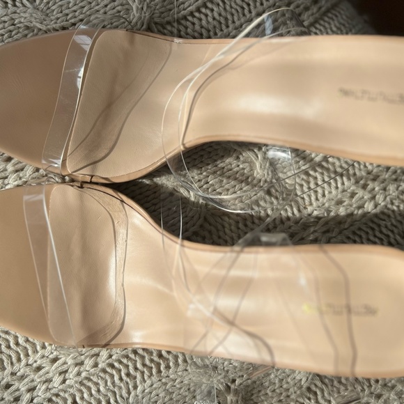 CLEAR SHOES - Picture 3 of 5